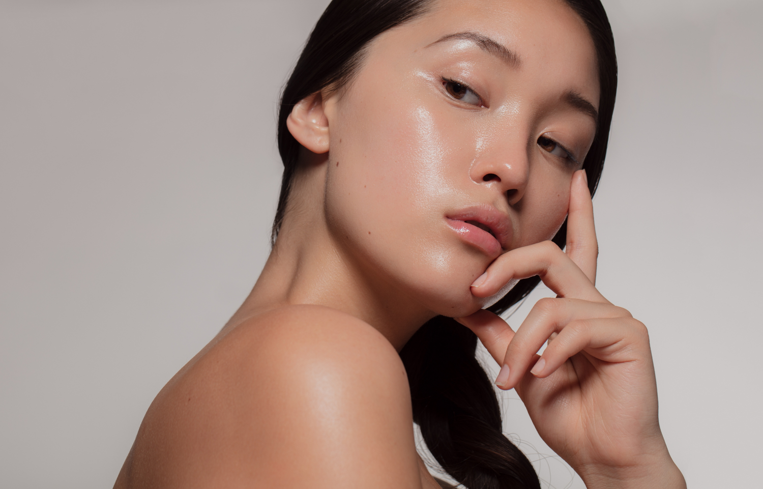 Model with a dewy glow
